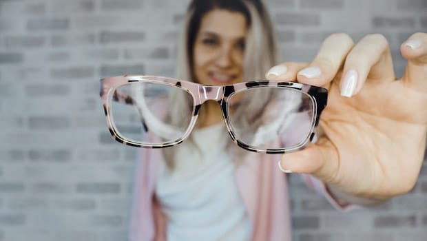أنواع النظارات الطبية glasses online
