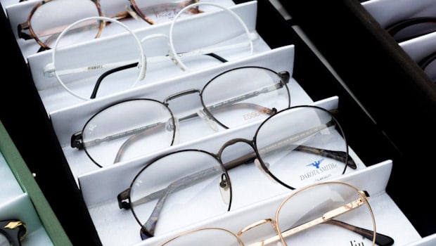 أنواع عدسات النظارات الطبية لتصحيح النظر glasses online